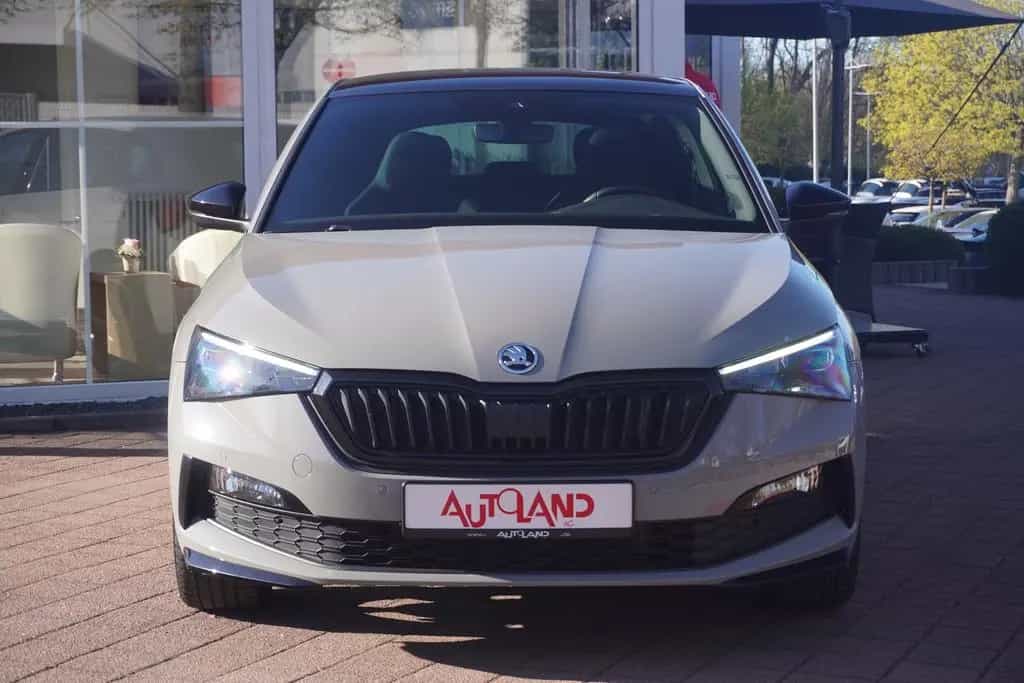 Skoda Scala 1.5 TSI Monte Carlo LED Navi ACC Panorama 01/2023-photo-5