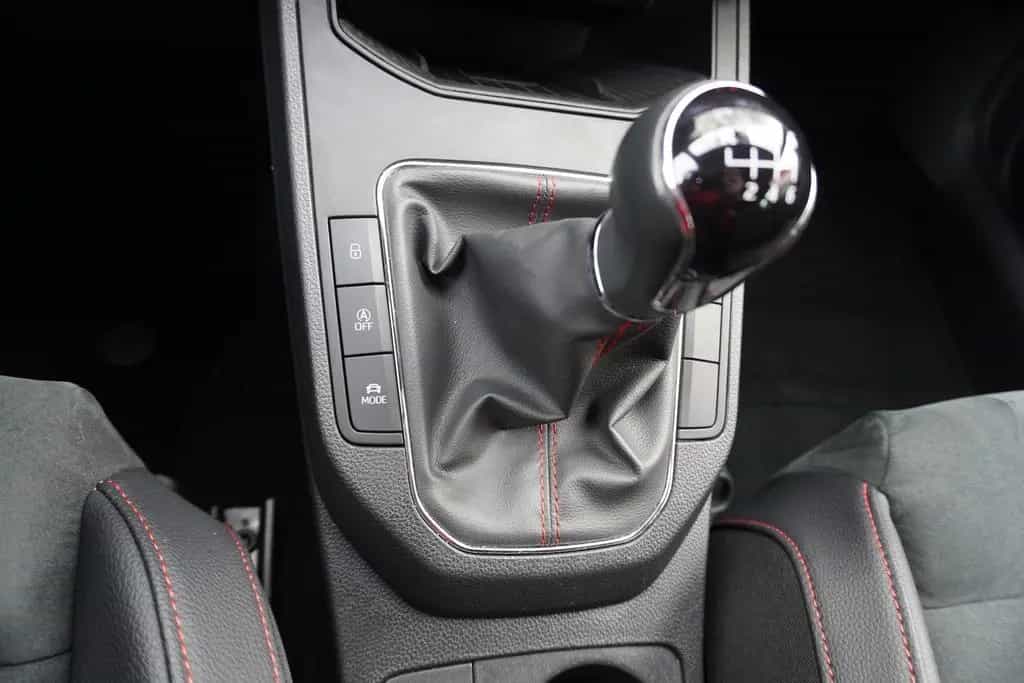 Seat Ibiza 1.5 TSI FR LED Navi Android Apple Kamera 01/2019-photo-16