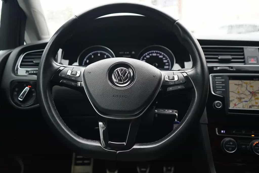 Volkswagen Golf VII 1.4 16V TSI Allstar BMT Tempomat PDC 03/2016-photo-18