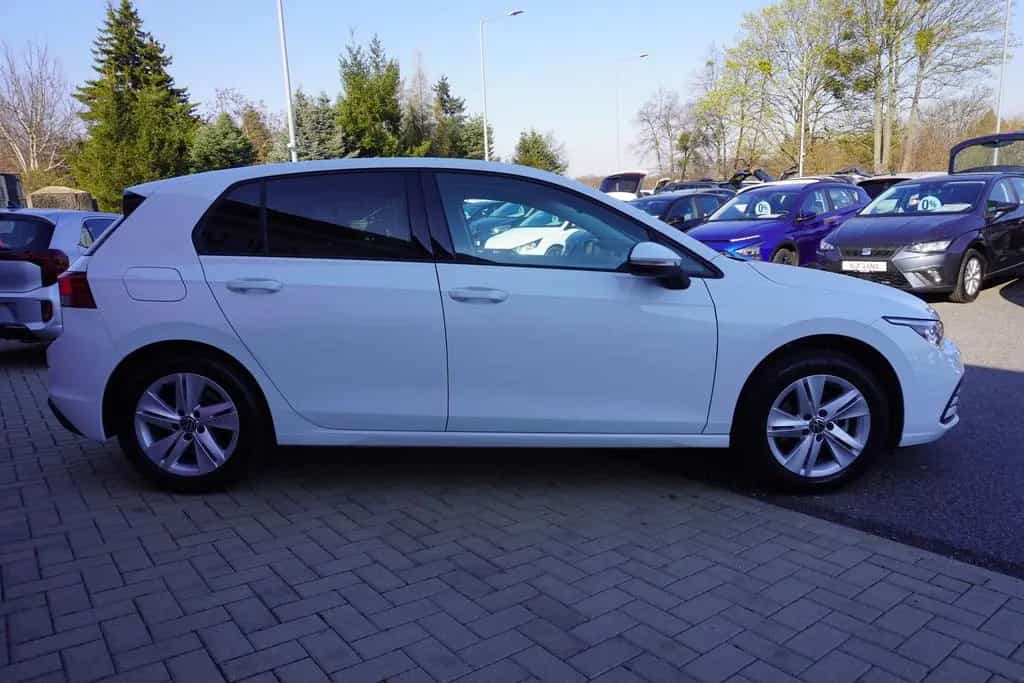 Volkswagen Golf VIII 1.5 16V TSI Move LED Navi ACC DAB PDC 07/2023-photo-3