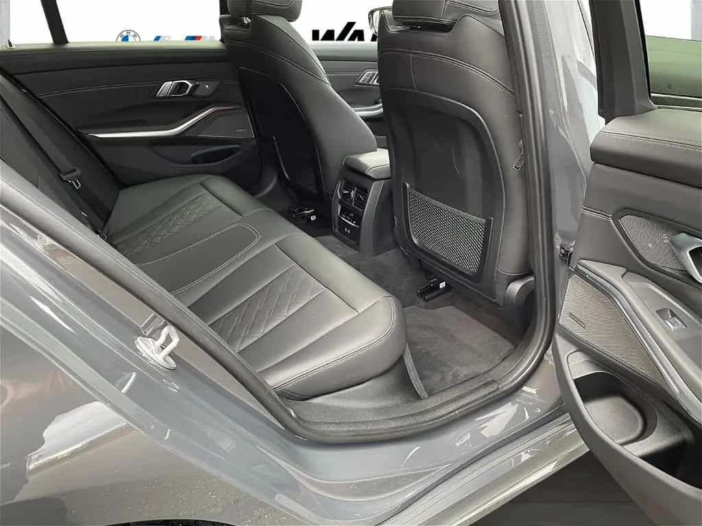ALPINA B3 BITURBO ALLRAD LASER HEAD-UP GLASDACH 05/2022-photo-10