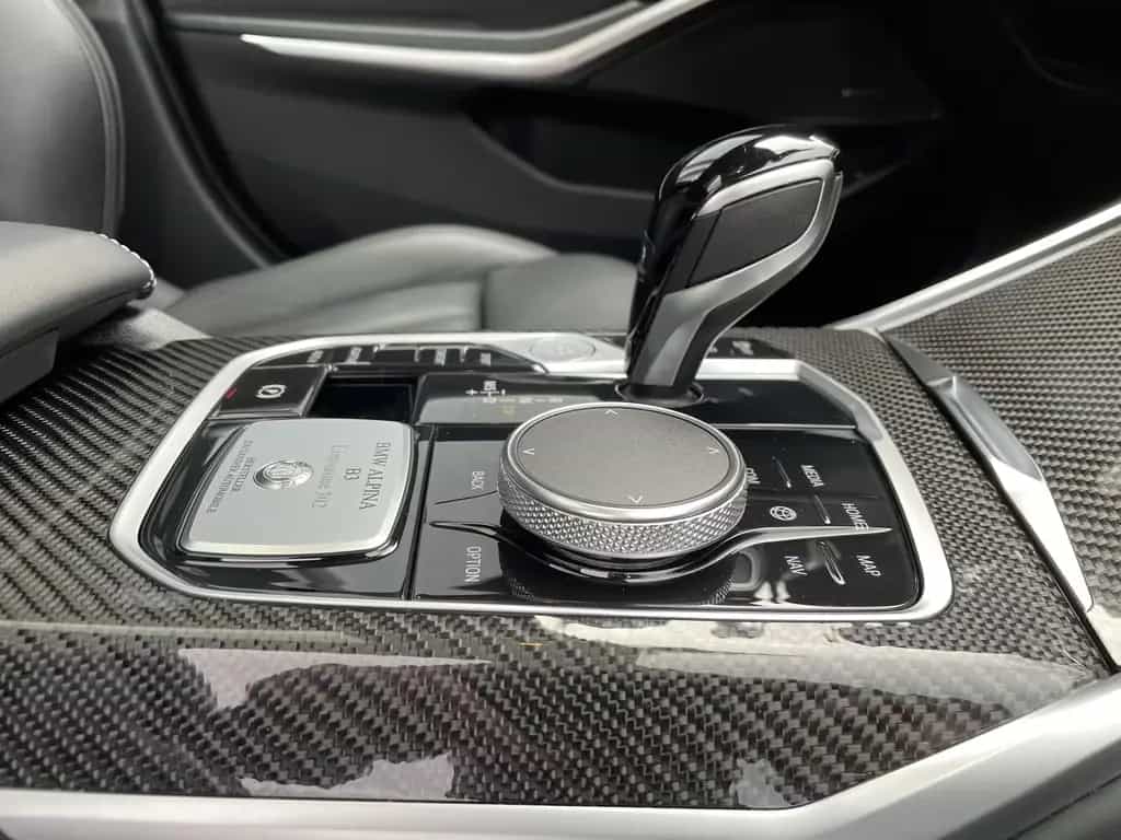 ALPINA B3 BITURBO ALLRAD LASER HEAD-UP GLASDACH 05/2022-photo-13