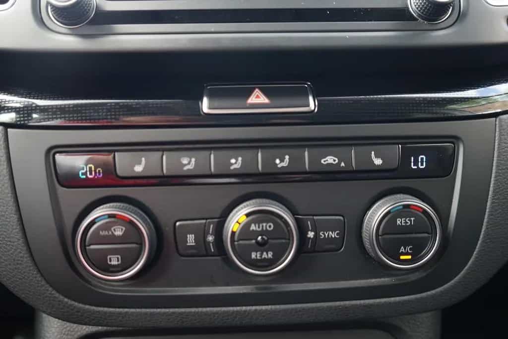 Volkswagen Sharan 1.4 TSI DSG Sound Bi-Xenon Standheizung A 01/2018-photo-14