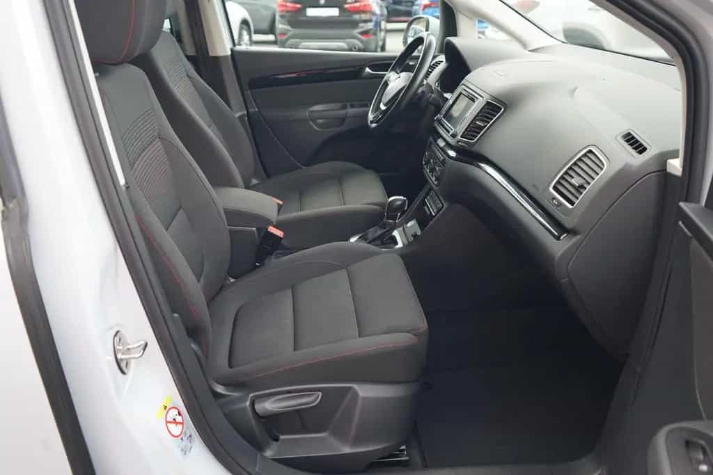 Volkswagen Sharan 1.4 TSI DSG Sound Bi-Xenon Standheizung A 01/2018-photo-23