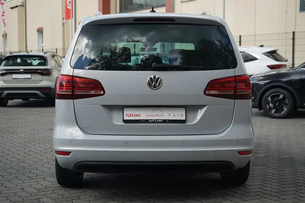 Volkswagen Sharan 1.4 TSI DSG Sound Bi-Xenon Standheizung A 01/2018-photo-4