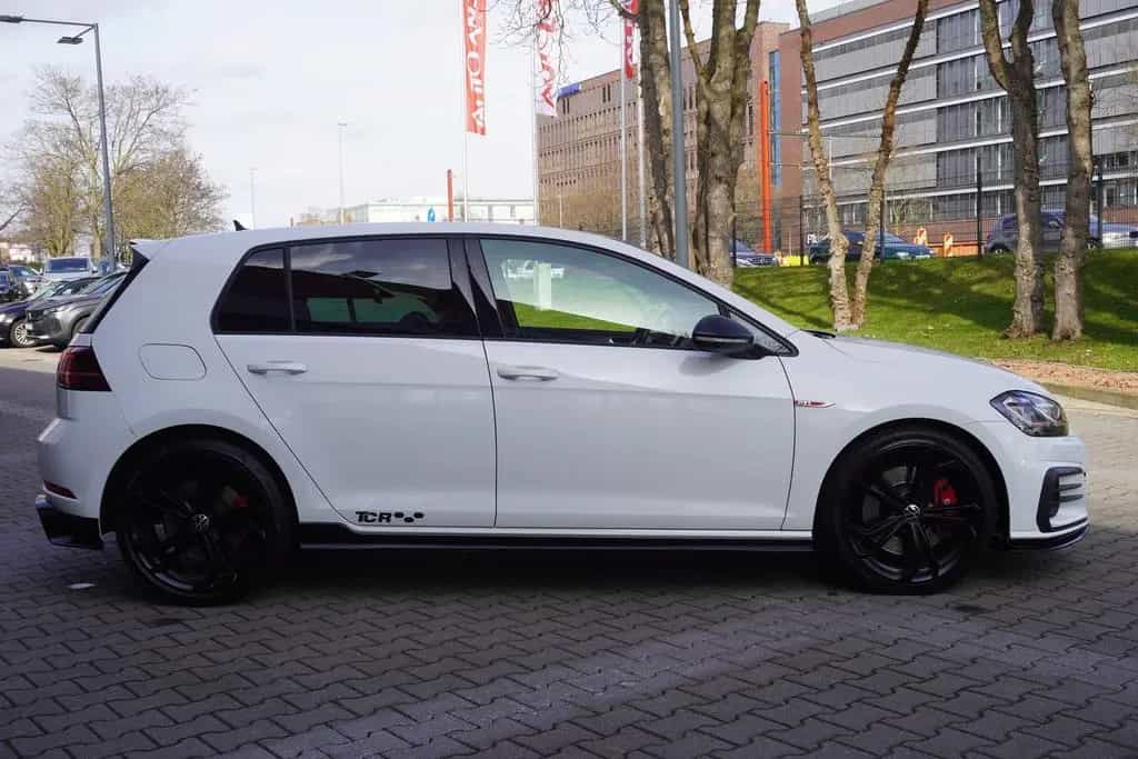 Volkswagen Golf VII 2.0 16V TSI GTI TCR LED Sitzheizung B&O 06/2019-photo-3