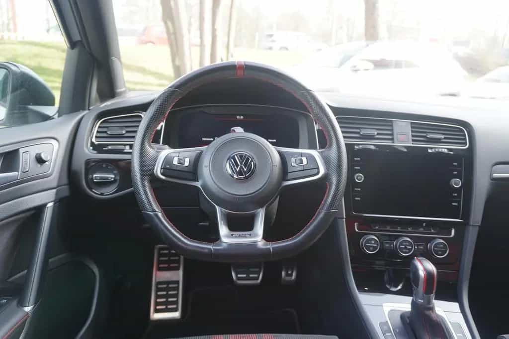 Volkswagen Golf VII 2.0 16V TSI GTI TCR LED Sitzheizung B&O 06/2019-photo-9
