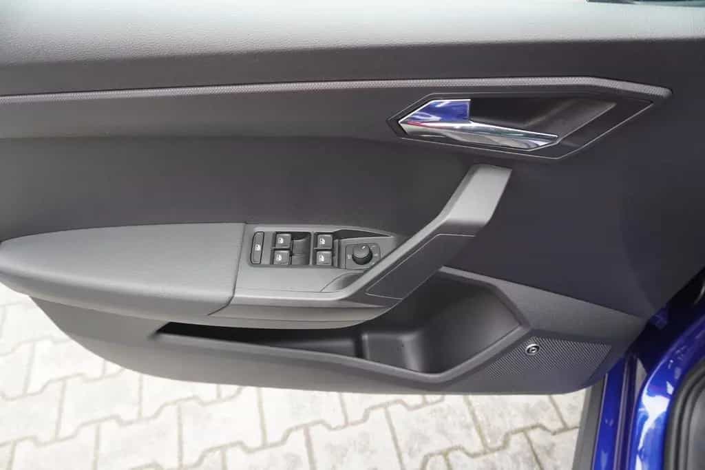 Seat Arona 1.0 TSI Style LED Beats Kamera Sitzheizung 05/2021-photo-23
