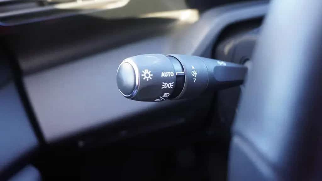 Peugeot 308 1.2 PureTech 130 Active Pack LED Navi PDC 08/2022-photo-16