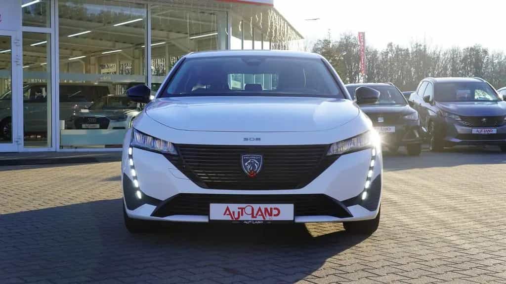 Peugeot 308 1.2 PureTech 130 Active Pack LED Navi PDC 08/2022-photo-1