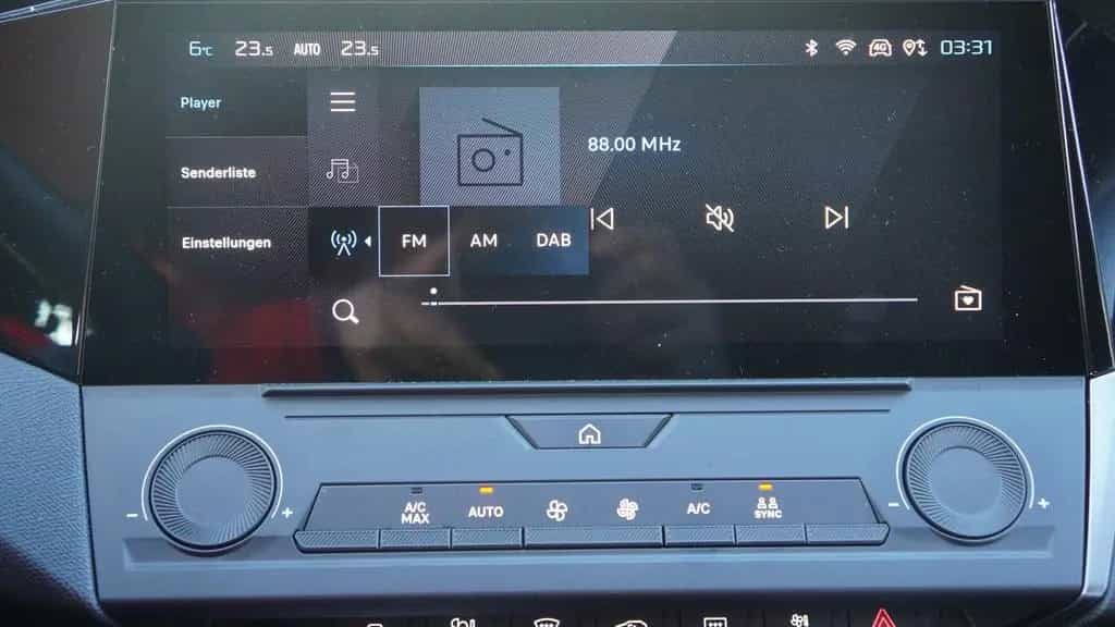 Peugeot 308 1.2 PureTech 130 Active Pack LED Navi PDC 08/2022-photo-22