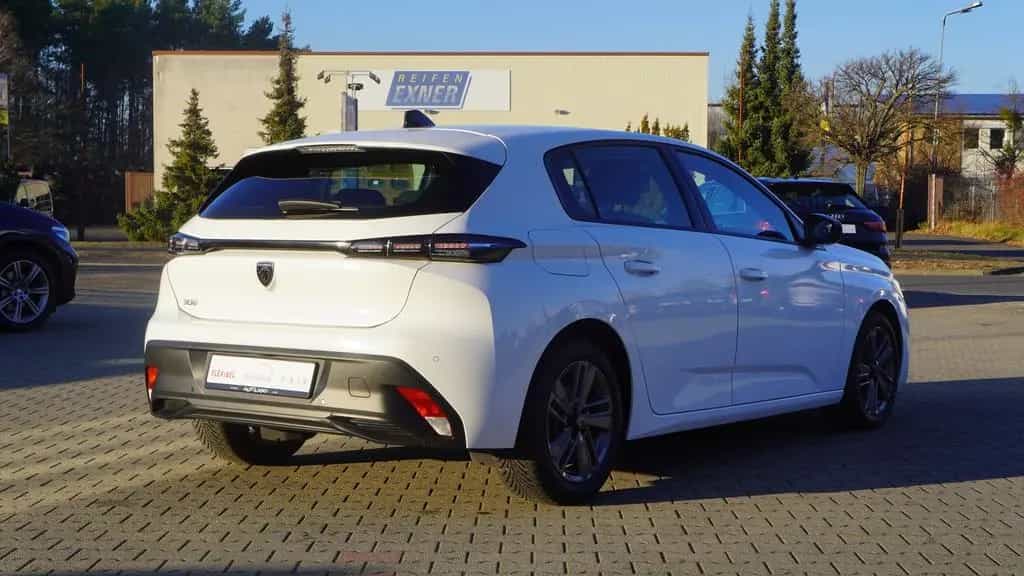 Peugeot 308 1.2 PureTech 130 Active Pack LED Navi PDC 08/2022-photo-4
