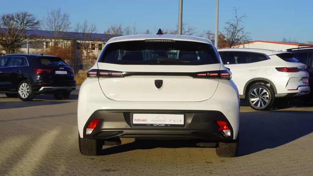 Peugeot 308 1.2 PureTech 130 Active Pack LED Navi PDC 08/2022-photo-5