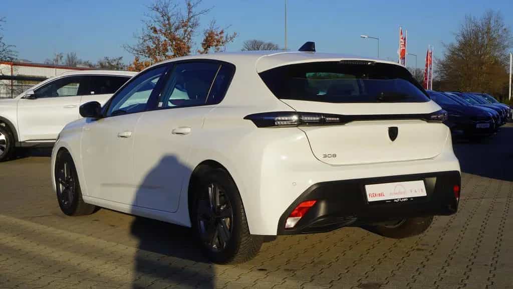 Peugeot 308 1.2 PureTech 130 Active Pack LED Navi PDC 08/2022-photo-7