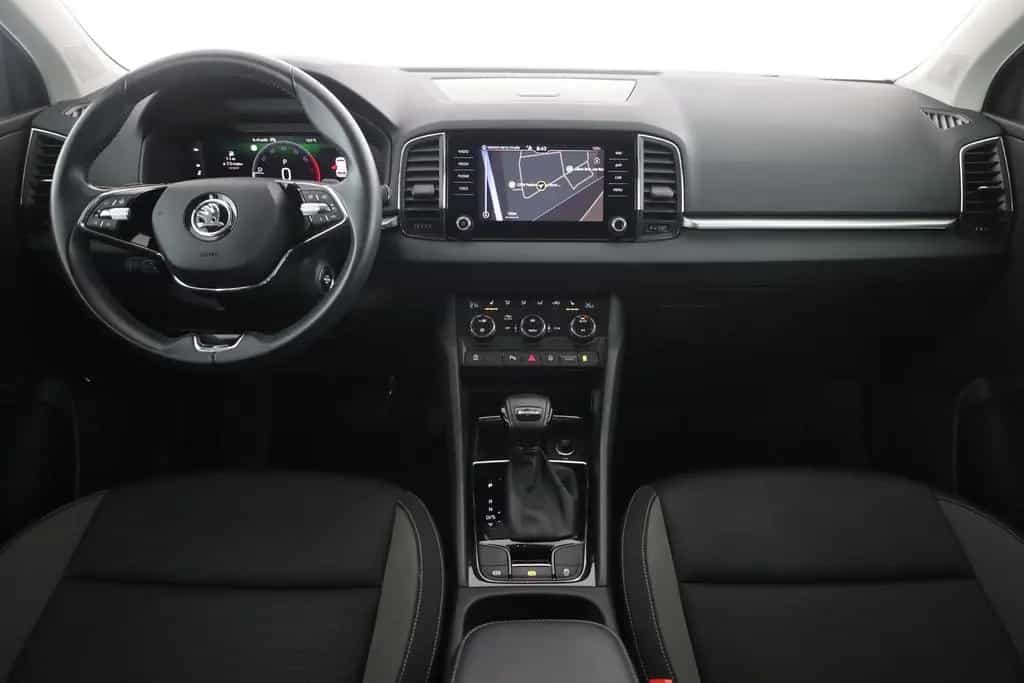Skoda Karoq 1.5 TSI DSG Ambition LED Navi ACC Kamera 11/2022-photo-8