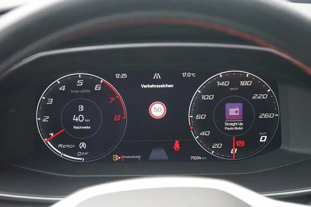 Seat Leon Sportstourer 1.5 FR LED Navi ACC Totwinkel 11/2020-photo-17