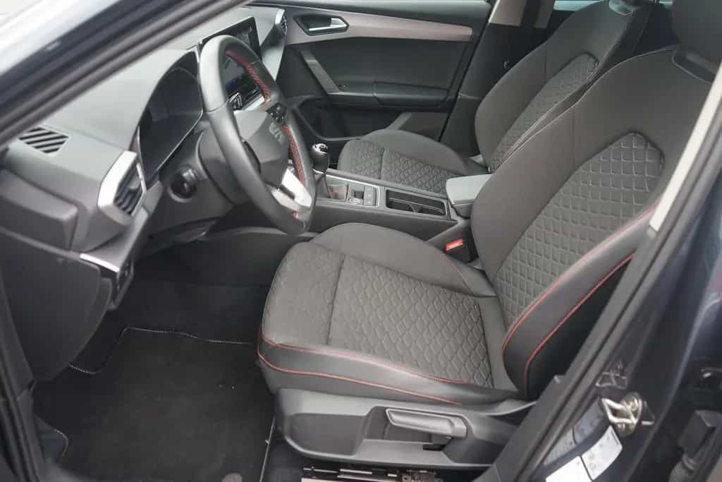 Seat Leon Sportstourer 1.5 FR LED Navi ACC Totwinkel 11/2020-photo-22