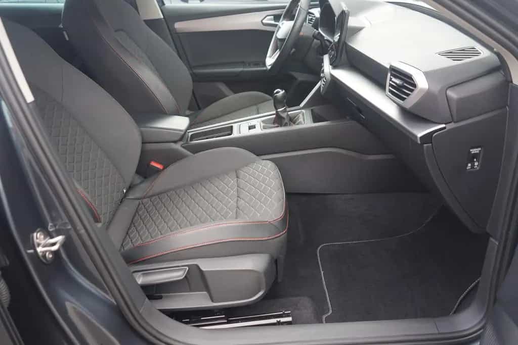 Seat Leon Sportstourer 1.5 FR LED Navi ACC Totwinkel 11/2020-photo-23