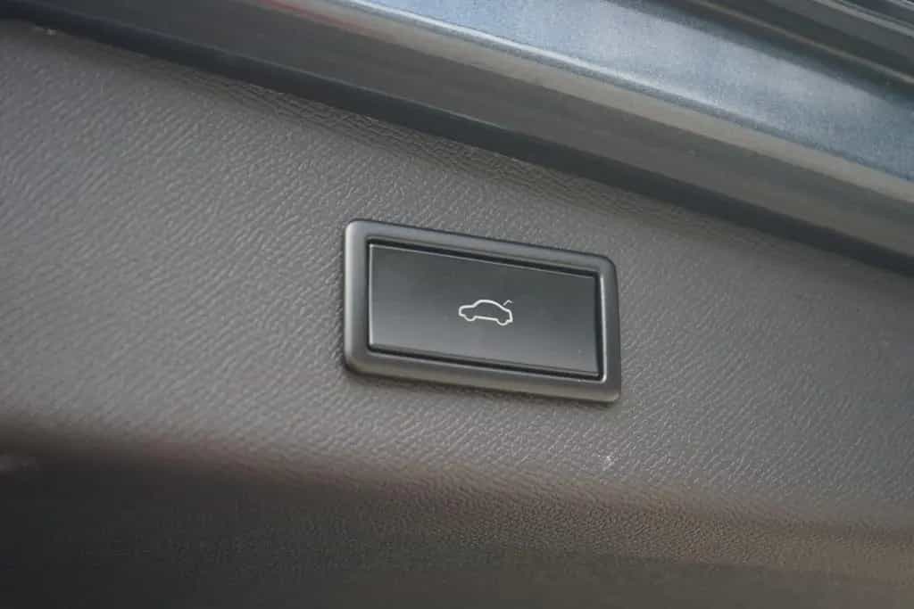 Seat Leon Sportstourer 1.5 FR LED Navi ACC Totwinkel 11/2020-photo-26