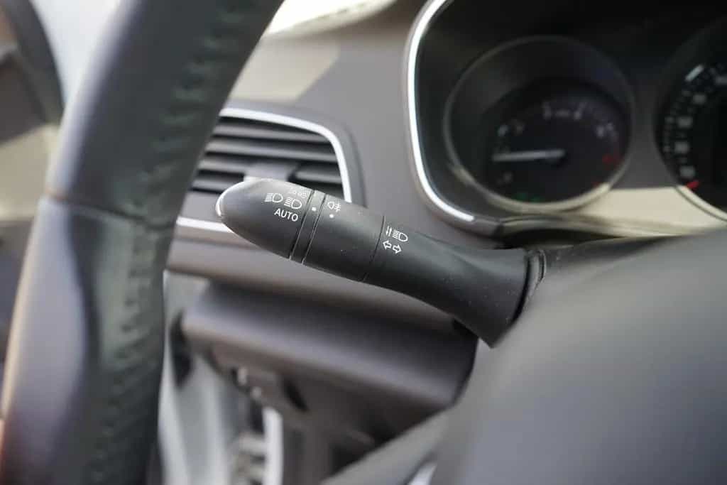 Renault Megane Grandtour 1.2 TCE Navi Sitzheizung DAB 08/2018-photo-16