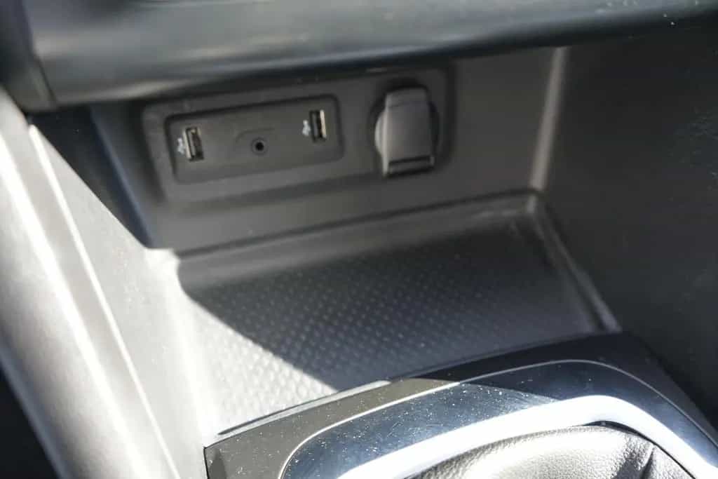 Renault Megane Grandtour 1.2 TCE Navi Sitzheizung DAB 08/2018-photo-27