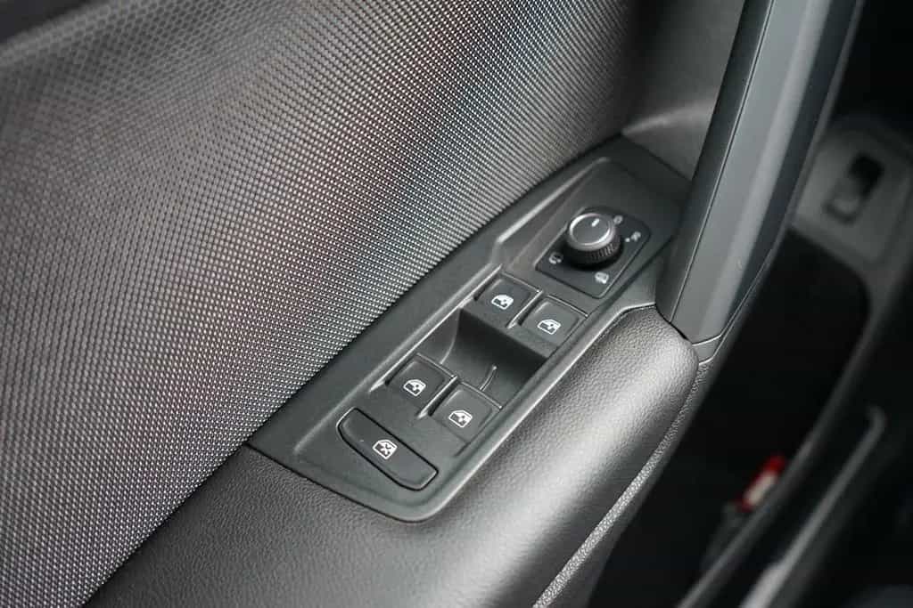 Seat Tarraco 2.0 TSI FR 4Drive LED ACC Sitzheizung 08/2021-photo-28
