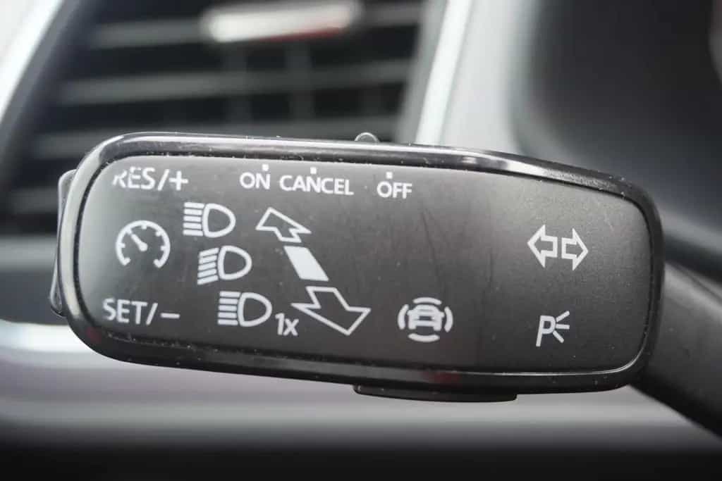Seat Leon Sportstourer 1.5 Xcellence 06/2020-photo-19