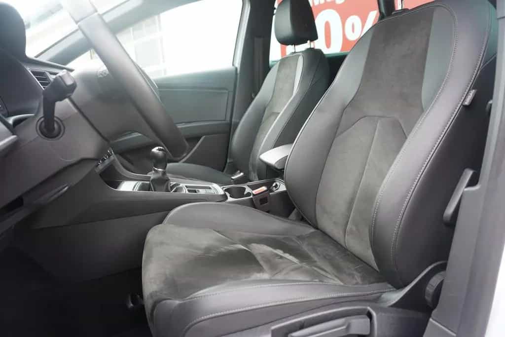 Seat Leon Sportstourer 1.5 Xcellence 06/2020-photo-24