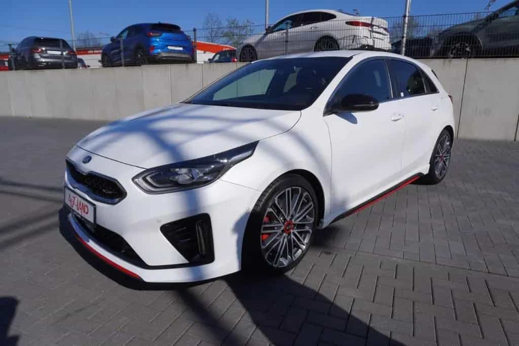 Kia Ceed Ceed 1.6 T-GDI GT DCT7 LED Navi ACC Kamera PDC 11/2020-photo-1