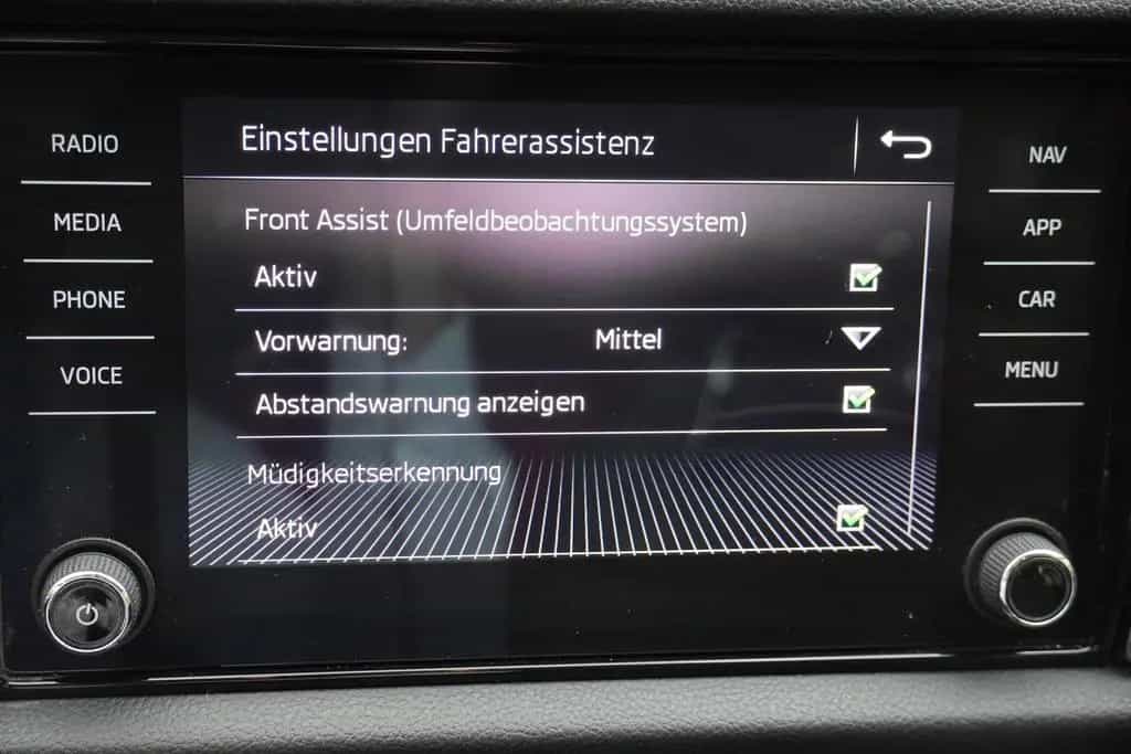 Skoda Kodiaq 1.5 16V TSI Active Navi Android Apple AHK 08/2019-photo-11