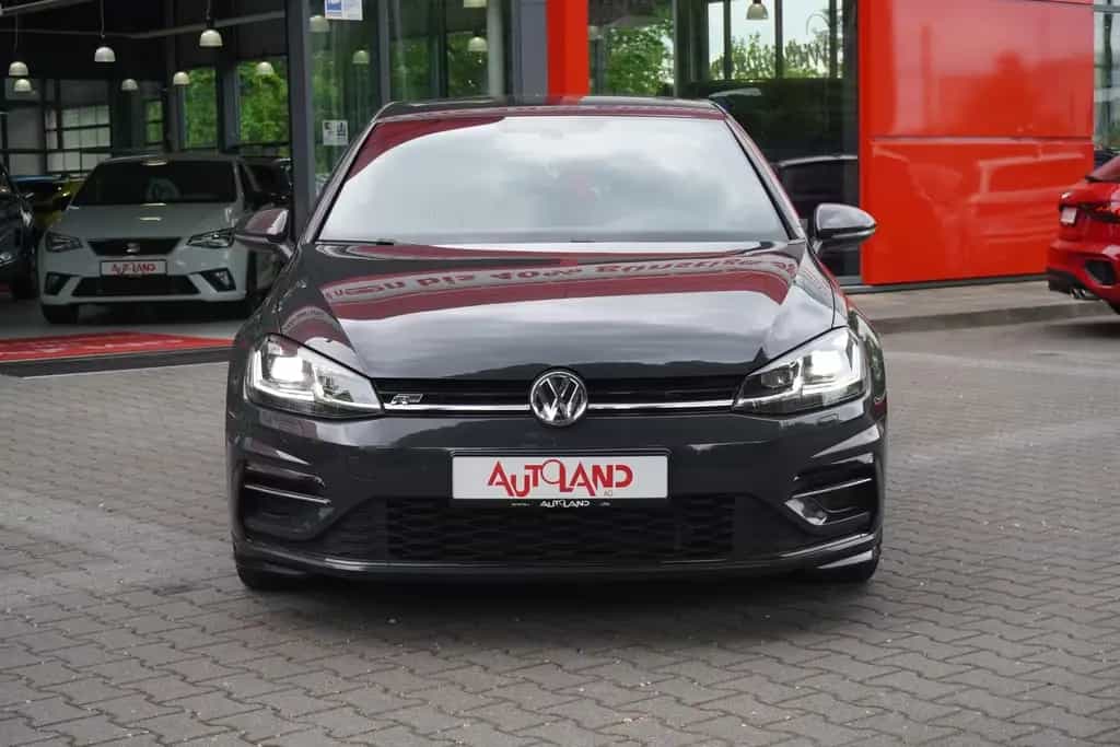 Volkswagen Golf VII 1.5 R-Line LED Alcantara DAB Sportsitze 01/2018-photo-2