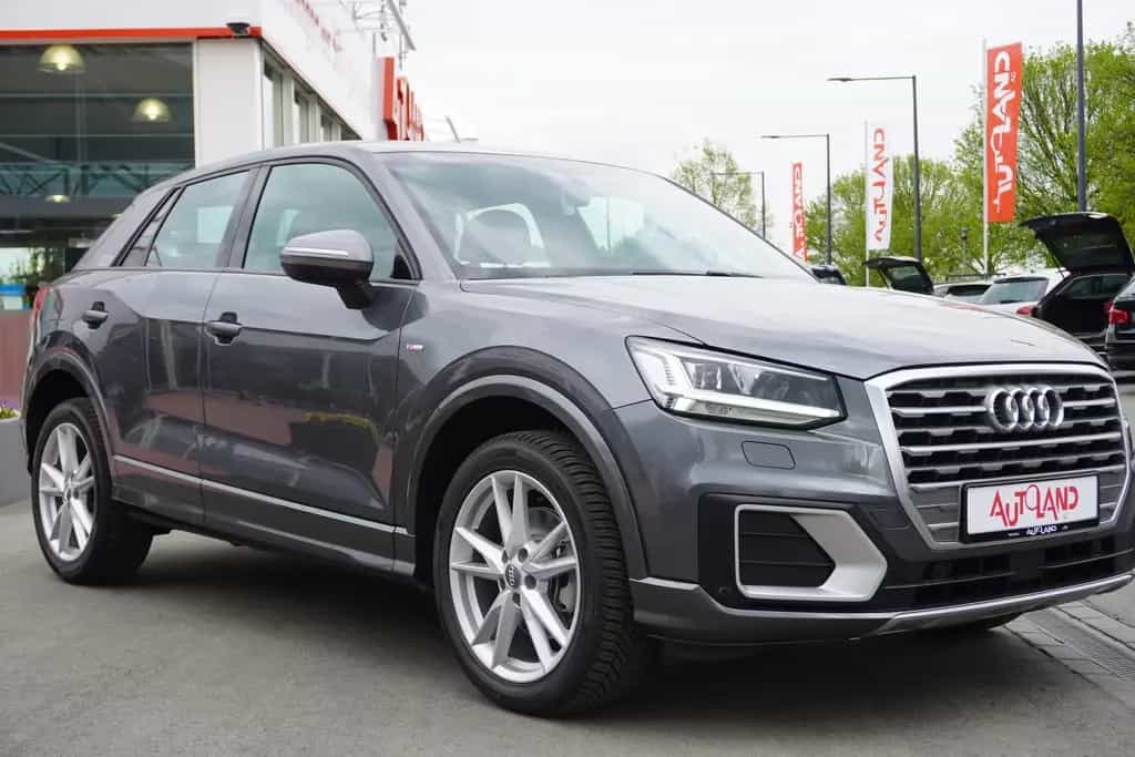 Audi Q2 1.4 TFSI basis B&O Teilleder Sitzheizung Navi 05/2018-photo-2