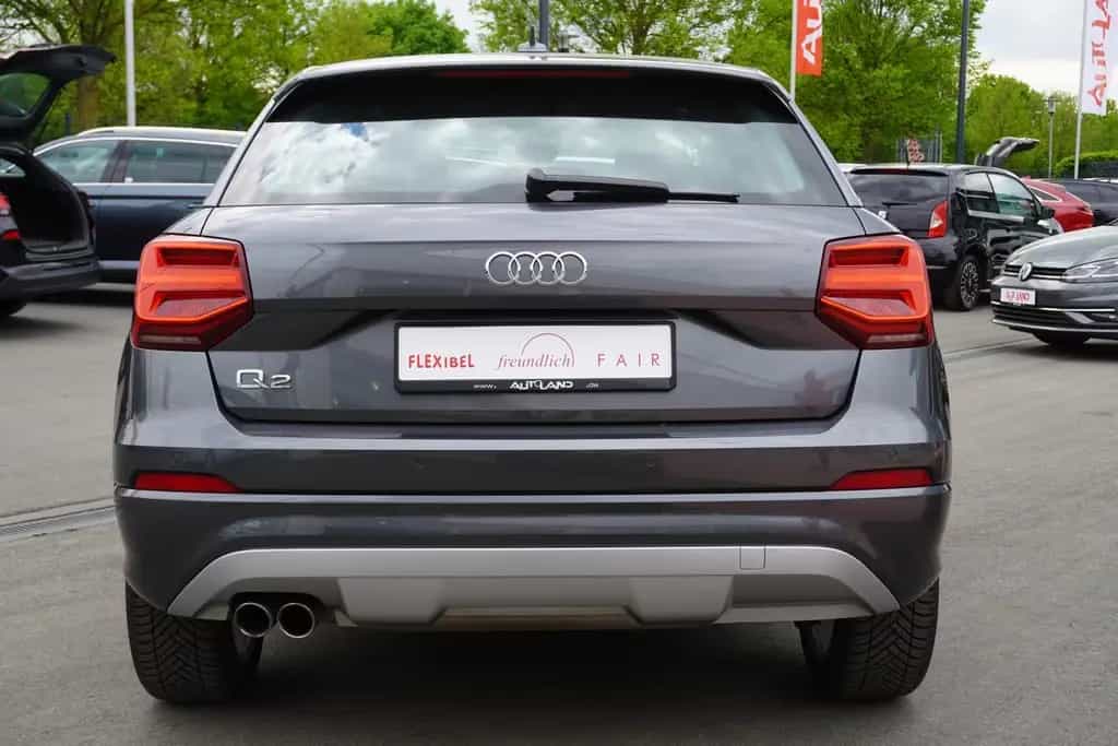 Audi Q2 1.4 TFSI basis B&O Teilleder Sitzheizung Navi 05/2018-photo-5