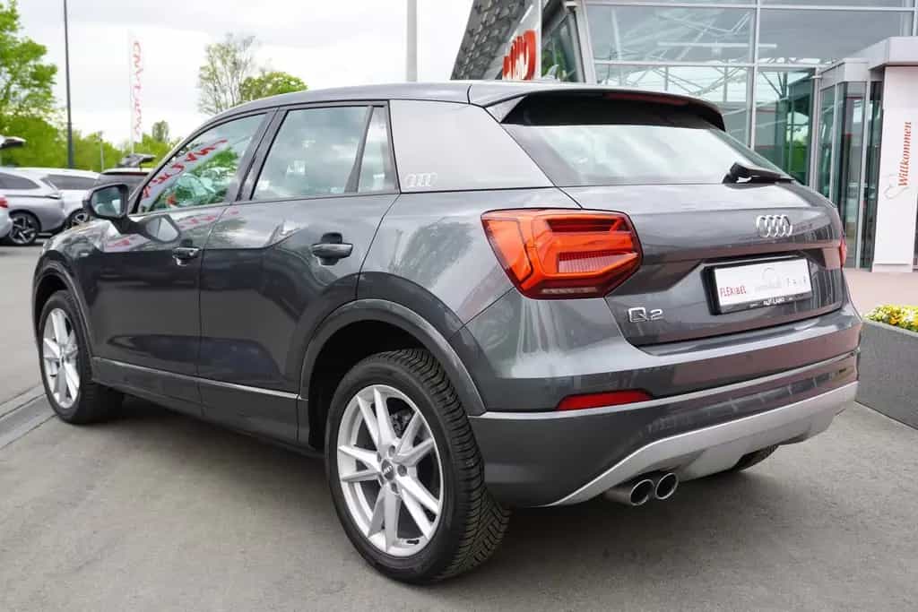 Audi Q2 1.4 TFSI basis B&O Teilleder Sitzheizung Navi 05/2018-photo-6