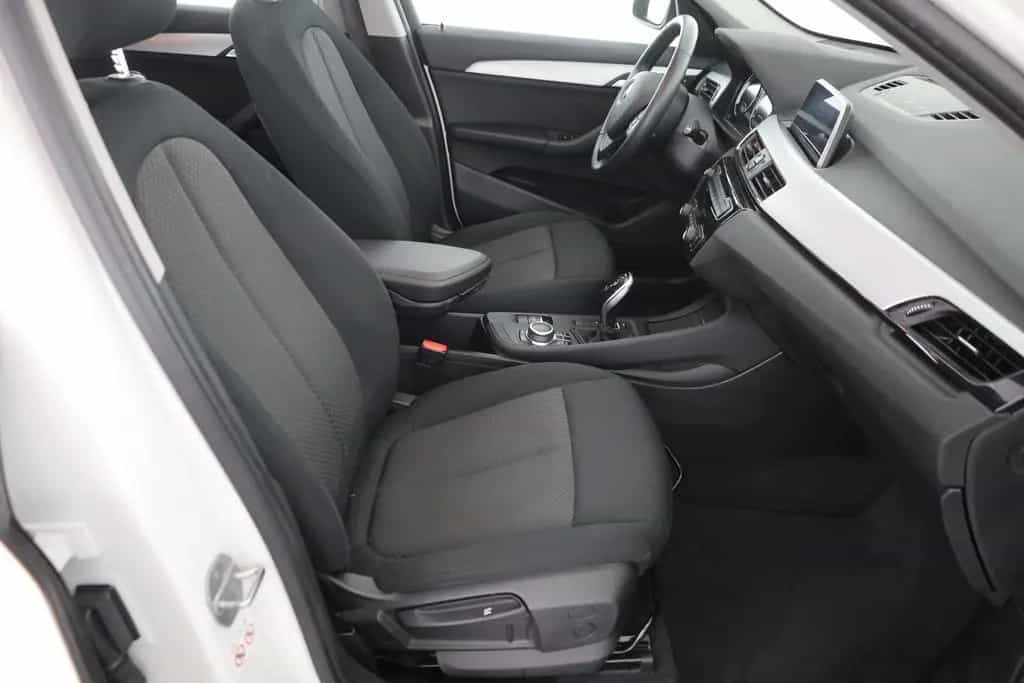 BMW X1 sDrive 20i Advantage Navi Panorama Tempomat 06/2019-photo-23