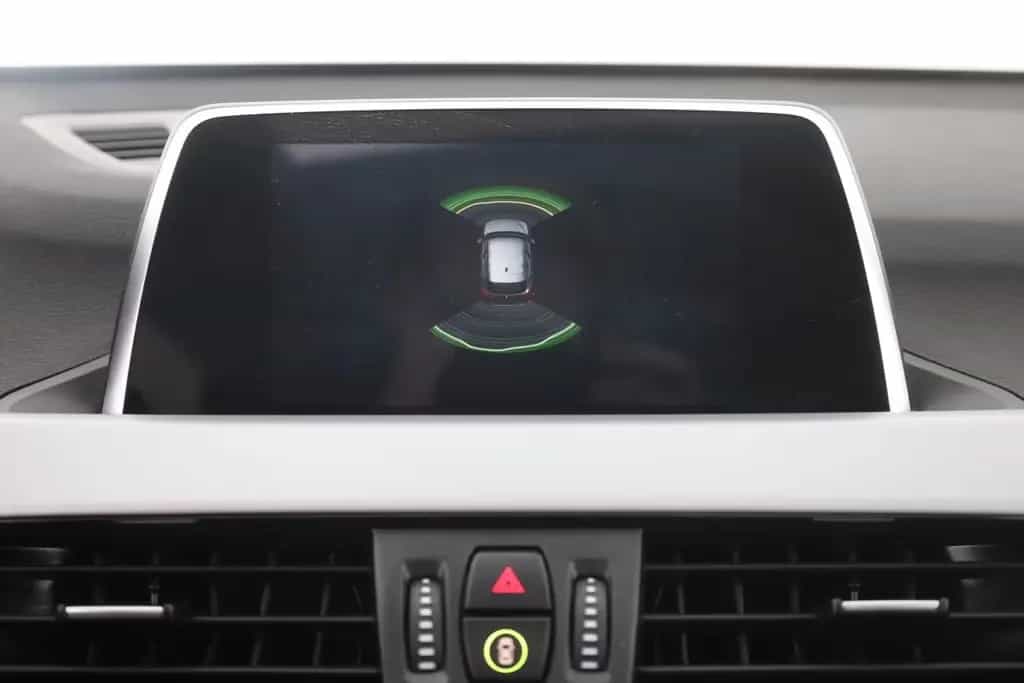 BMW X1 sDrive 20i Advantage Navi Panorama Tempomat 06/2019-photo-26