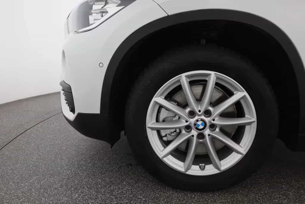 BMW X1 sDrive 20i Advantage Navi Panorama Tempomat 06/2019-photo-31
