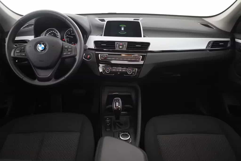 BMW X1 sDrive 20i Advantage Navi Panorama Tempomat 06/2019-photo-8