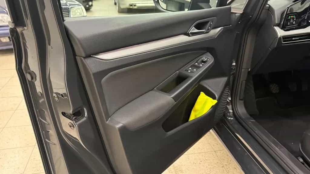 Volkswagen Golf 1.0 TSI Life Variant*LED*VIRT*STANDHZG*ALLW 10/2021-photo-14