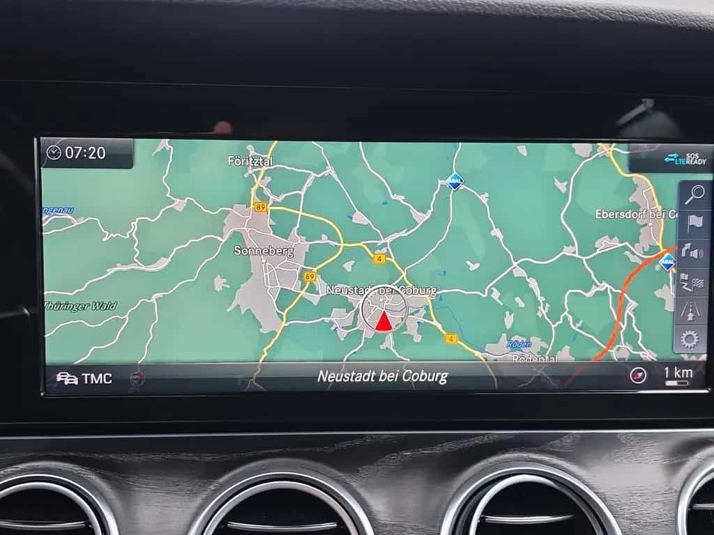 Mercedes-Benz E 350 E Limousine Avantgarde Aus 1.Hand 07/2019-photo-28