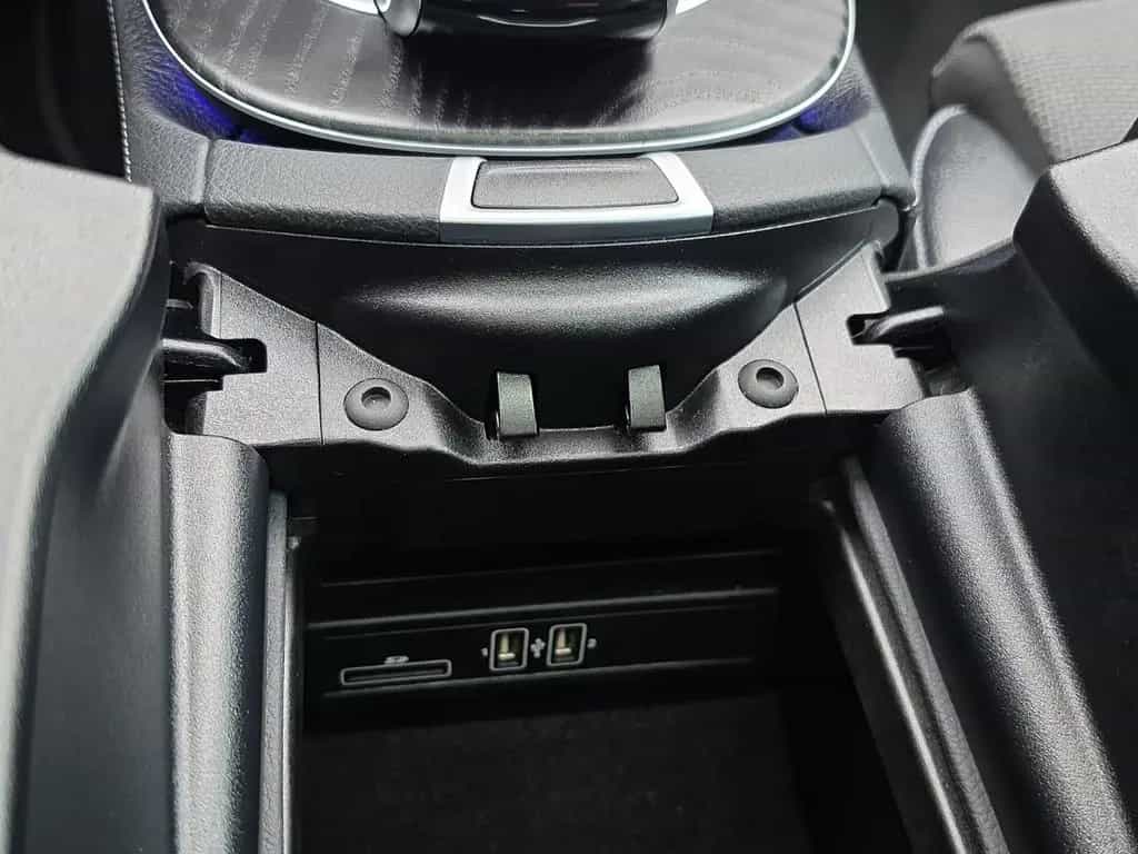 Mercedes-Benz E 350 E Limousine Avantgarde Aus 1.Hand 07/2019-photo-29