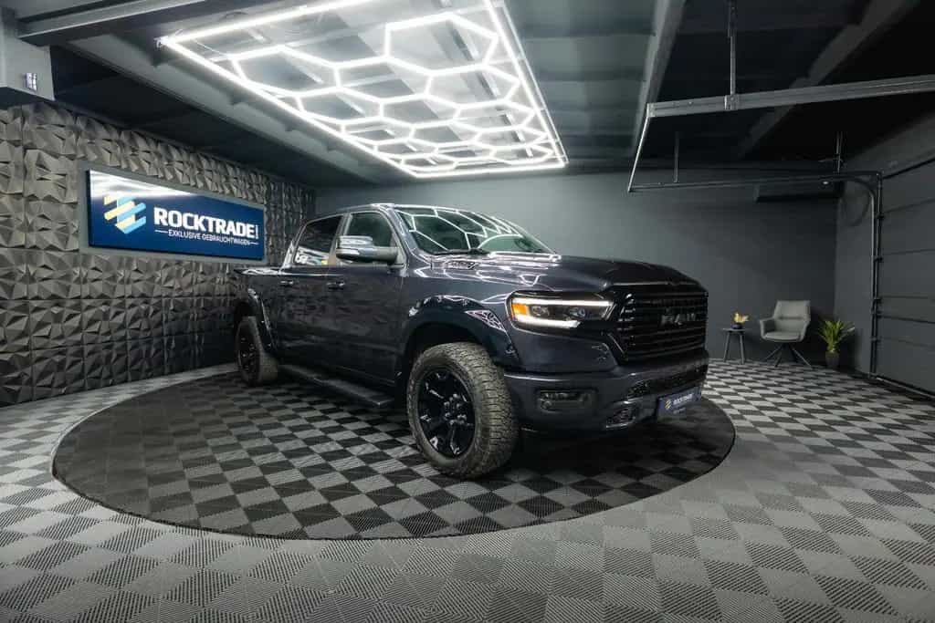 Dodge RAM 5.7 V8 HEMI 4x4 OFFROAD Night Limited 19% 09/2020-photo-13