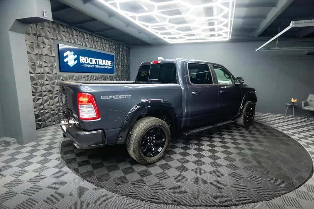 Dodge RAM 5.7 V8 HEMI 4x4 OFFROAD Night Limited 19% 09/2020-photo-19