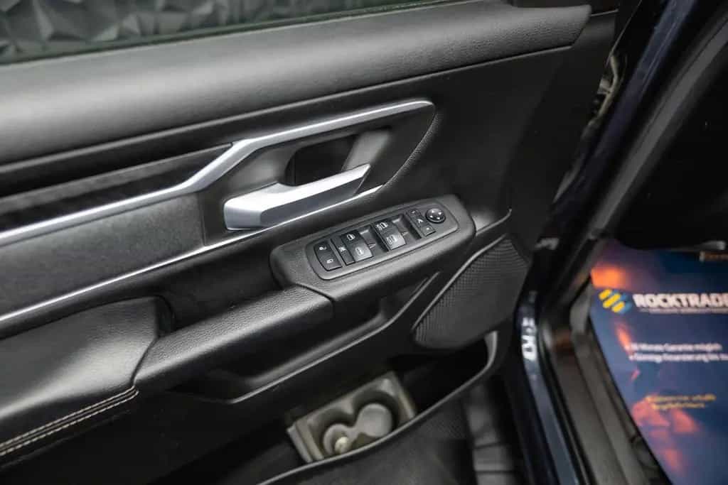 Dodge RAM 5.7 V8 HEMI 4x4 OFFROAD Night Limited 19% 09/2020-photo-35