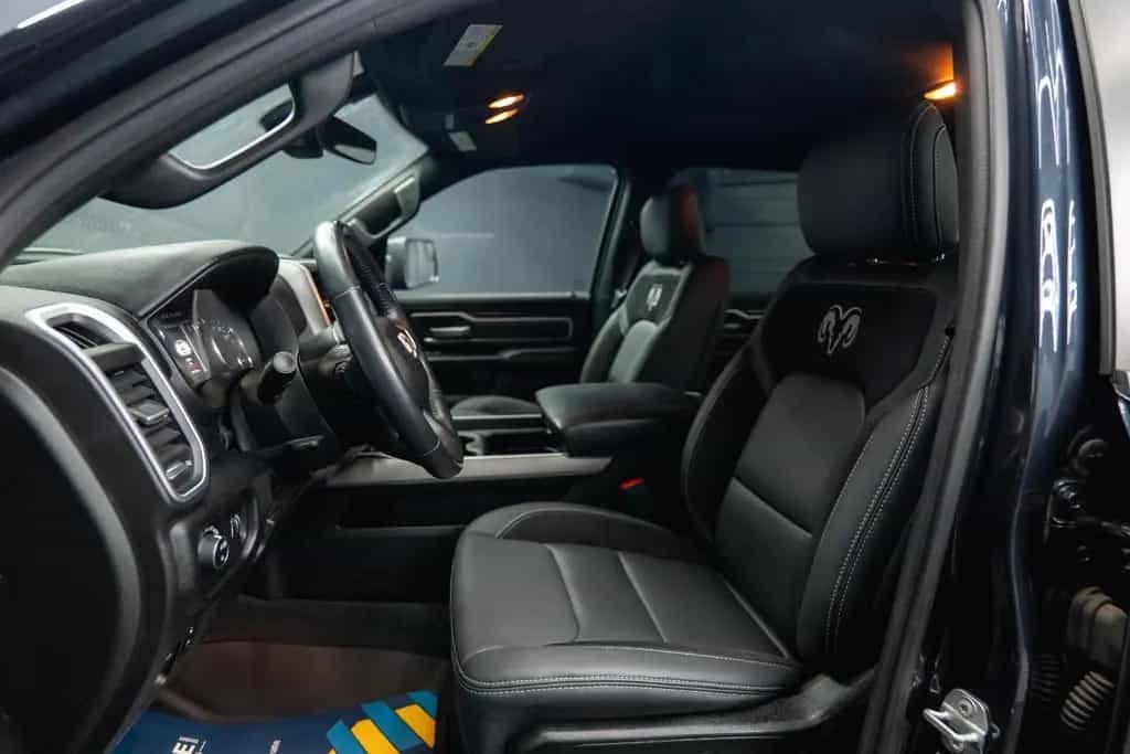 Dodge RAM 5.7 V8 HEMI 4x4 OFFROAD Night Limited 19% 09/2020-photo-36