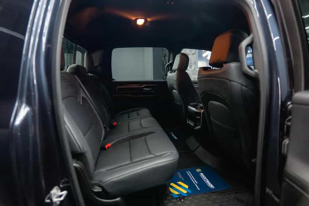 Dodge RAM 5.7 V8 HEMI 4x4 OFFROAD Night Limited 19% 09/2020-photo-40