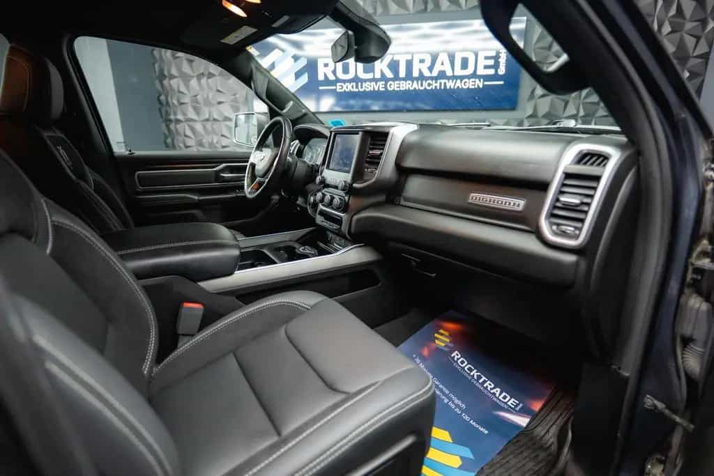 Dodge RAM 5.7 V8 HEMI 4x4 OFFROAD Night Limited 19% 09/2020-photo-42