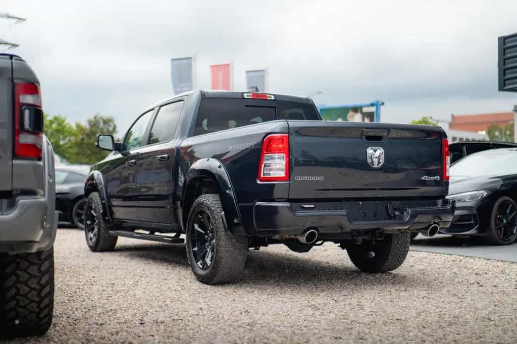 Dodge RAM 5.7 V8 HEMI 4x4 OFFROAD Night Limited 19% 09/2020-photo-6