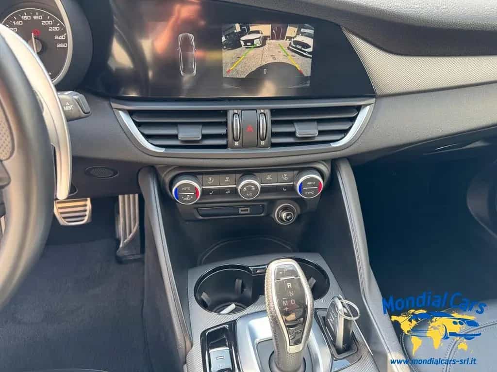 Alfa Romeo Giulia 2.2 Turbodiesel 210 CV AT8 AWD 12/2021-photo-12
