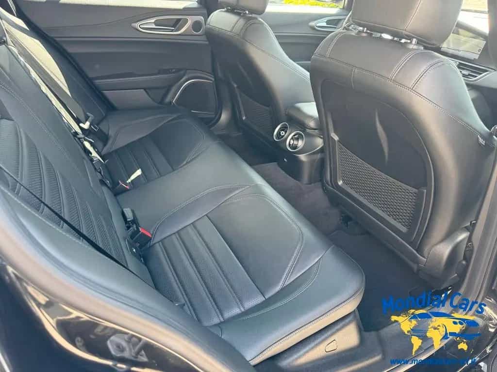 Alfa Romeo Giulia 2.2 Turbodiesel 210 CV AT8 AWD 12/2021-photo-14